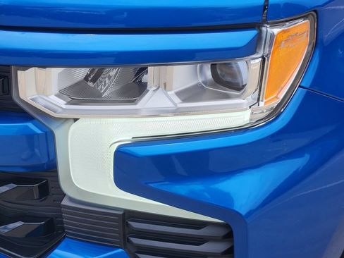 Used 2023 Chevrolet Silverado 1500 RST AWD/4WD image 10