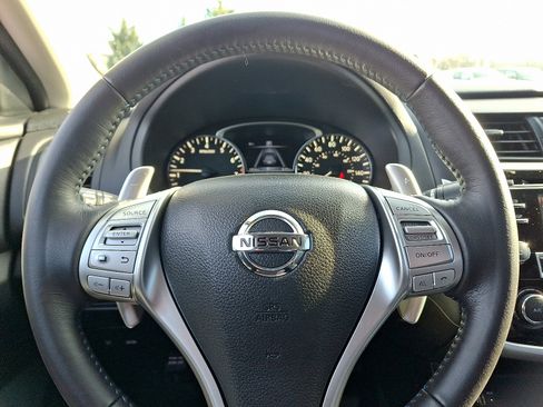 Used 2018 Nissan Altima 2.5 SR image 18