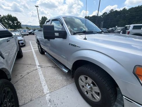 Used 2011 Ford F150 XLT w/ XLT Chrome Pkg AWD/4WD image 11