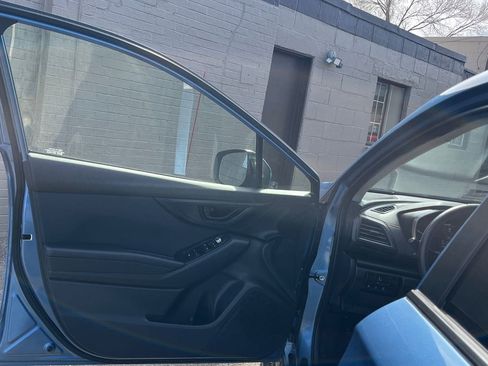Used 2023 Subaru Crosstrek 2.0i Premium AWD/4WD image 10