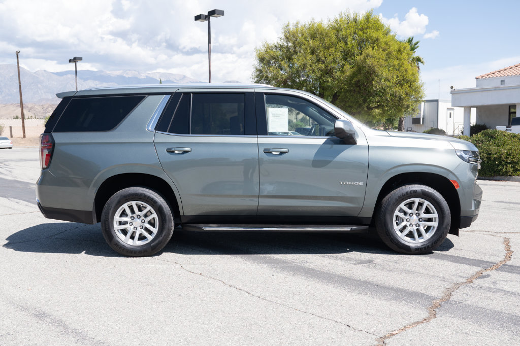 Used 2024 Chevrolet Tahoe LT RWD image 4