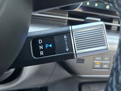 New 2026 Hyundai Kona SEL Premium FWD image 11