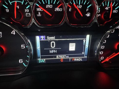 Used 2017 Chevrolet Tahoe LT image 15