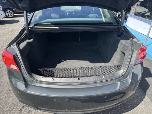 Used 2015 Chevrolet Impala LTZ image 17