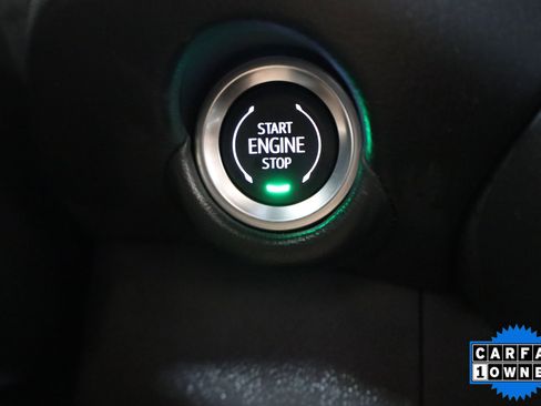 Used 2025 Chevrolet Suburban LT image 33