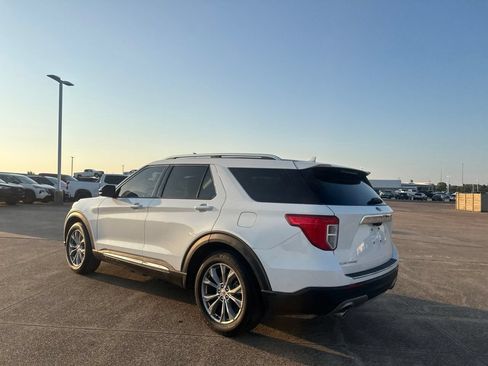Used 2022 Ford Explorer Limited w/ Equipment Group 301A RWD image 12