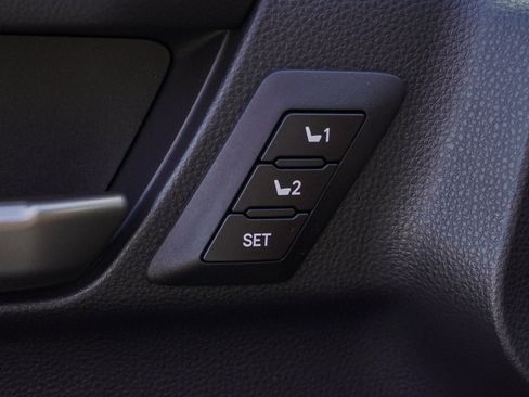 New 2026 Toyota 4Runner Limited AWD/4WD image 19