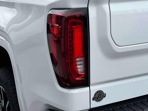 New 2026 GMC Sierra 1500 AT4 w/ AT4 Premium Package AWD/4WD image 10