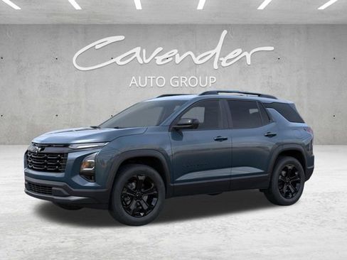 New 2026 Chevrolet Equinox LT w/ Convenience Package II FWD image 2