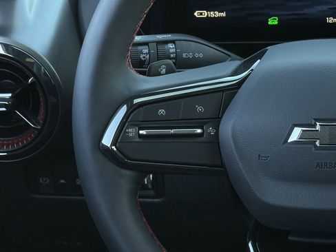 New 2026 Chevrolet Equinox EV RS image 13