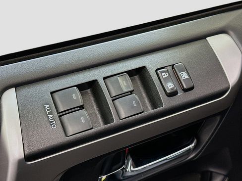 Used 2024 Toyota 4Runner SR5 image 15