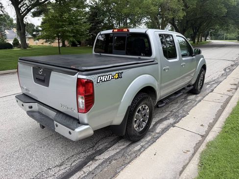 Used 2016 Nissan Frontier PRO-4X AWD/4WD image 5