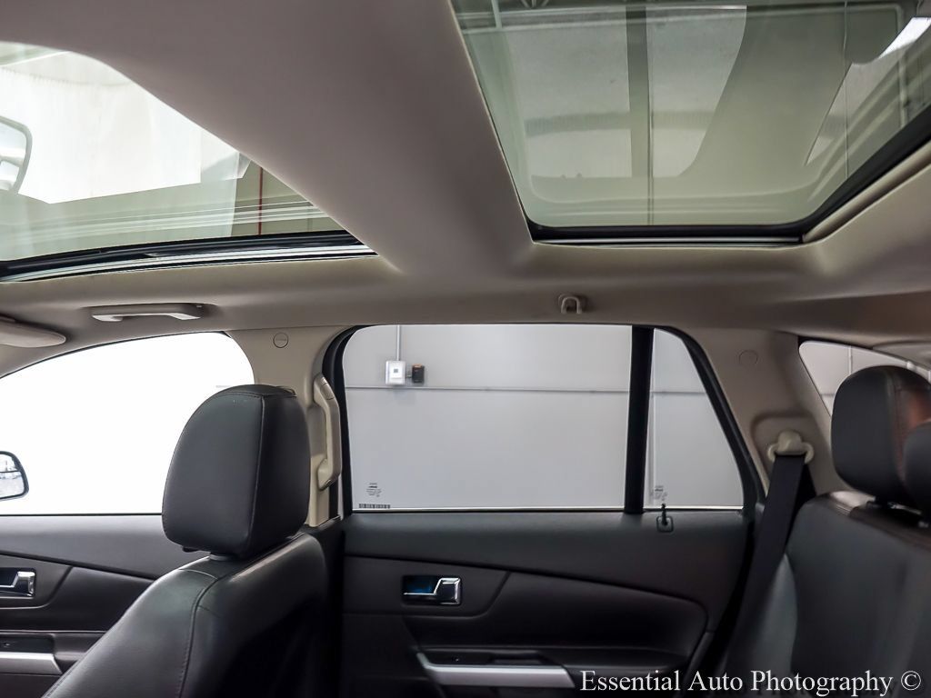 Used 2013 Ford Edge Limited AWD/4WD image 12