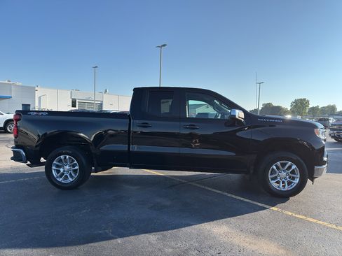 Used 2022 Chevrolet Silverado 1500 LT image 4