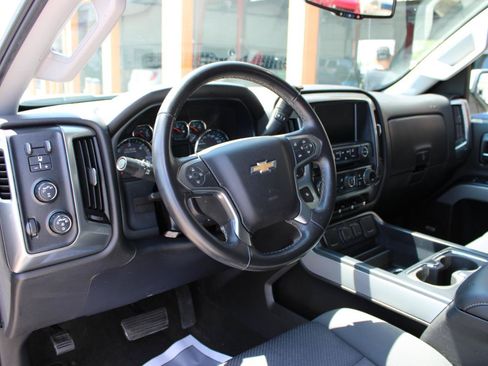 Used 2018 Chevrolet Silverado 1500 LT w/ All Star Edition AWD/4WD image 13