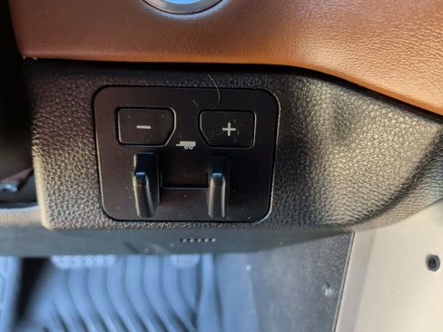 Used 2023 Toyota Tundra 1794 Edition image 31