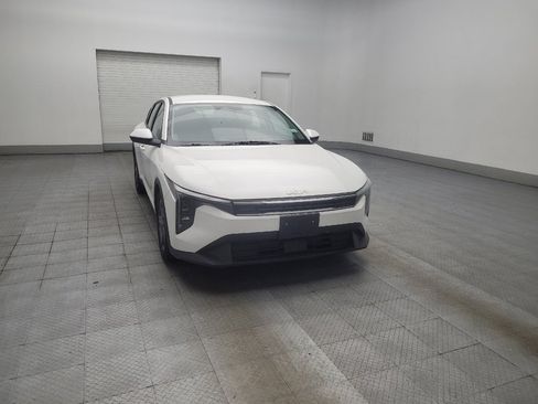 Used 2025 Kia K4 FWD image 13