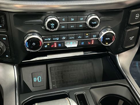 Used 2022 Ford F150 Platinum w/ Equipment Group 701A High image 25