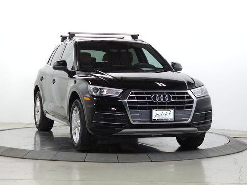Used 2019 Audi Q5 2.0T Premium w/ Convenience Package AWD/4WD image 1