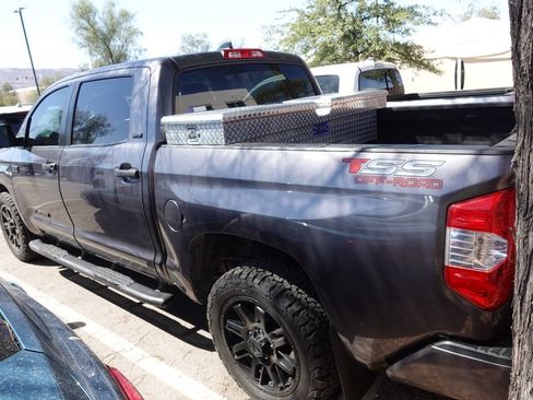 Used 2021 Toyota Tundra SR5 RWD image 4