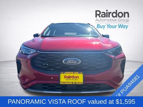 Used 2023 Ford Escape ST-Line w/ Tech Pack #1 AWD/4WD image 2