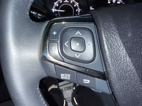 Used 2014 Toyota Avalon XLE Touring image 19