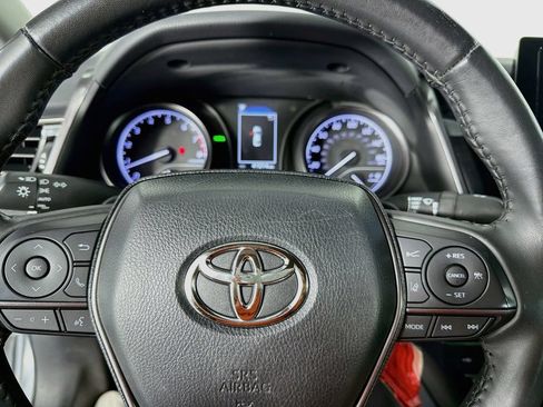 Used 2024 Toyota Camry SE FWD image 15