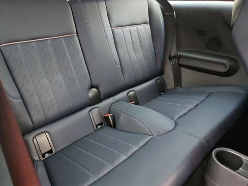 Certified 2025 MINI Cooper S image 17