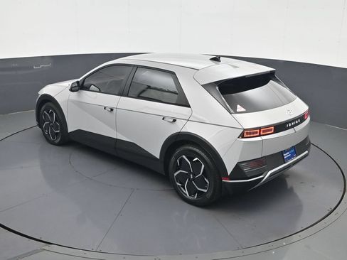 Certified 2023 Hyundai Ioniq 5 SEL RWD image 21