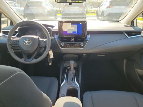Used 2024 Toyota Corolla LE image 16