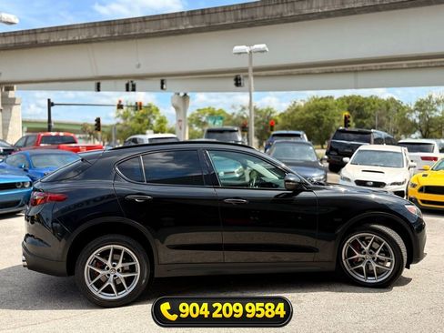 Used 2018 Alfa Romeo Stelvio Sport w/ Quick Order Package 22J Sport AWD/4WD image 7