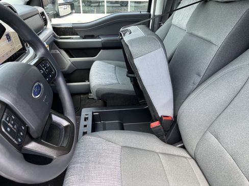 New 2026 Ford F350 XLT w/ XLT Premium Package AWD/4WD image 11