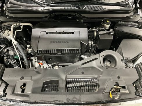 Used 2023 Honda Pilot Touring image 12