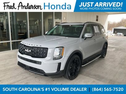 Used 2022 Kia Telluride EX w/ EX Premium Package