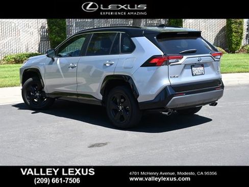 Used 2021 Toyota RAV4 XSE w/ XSE Grade Weather Package AWD/4WD image 4