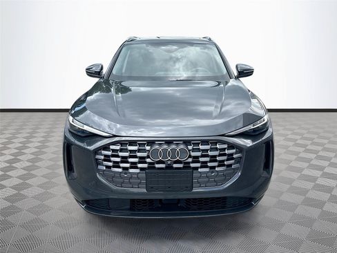 Certified 2025 Audi Q5 Premium w/ Premium Plus AWD/4WD image 2