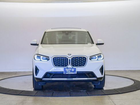 Certified 2023 BMW X4 xDrive30i w/ Premium Package image 6