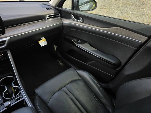 Used 2023 Kia K5 EX FWD image 1