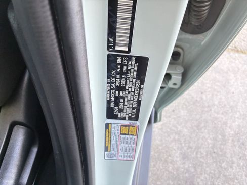 Used 2025 Kia K4 LXS image 29