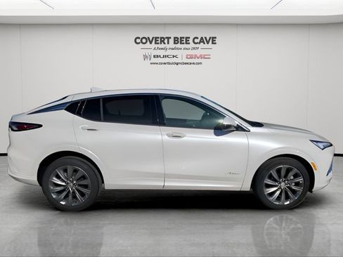 New 2026 Buick Envista Avenir image 11