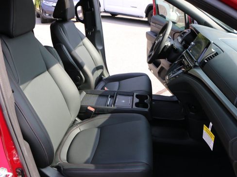 Used 2026 Honda Odyssey Sport-L image 28