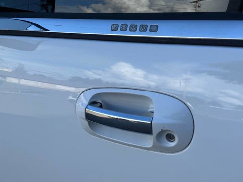 Used 2017 Ford Expedition EL Limited RWD image 21