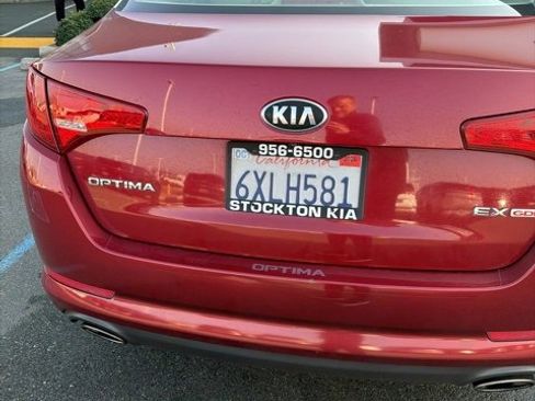 Used 2013 Kia Optima EX w/ Premium Pkg image 6