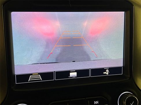 Used 2020 Chevrolet Silverado 1500 RST image 25