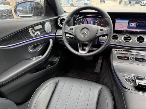 Used 2018 Mercedes-Benz E 300 image 28