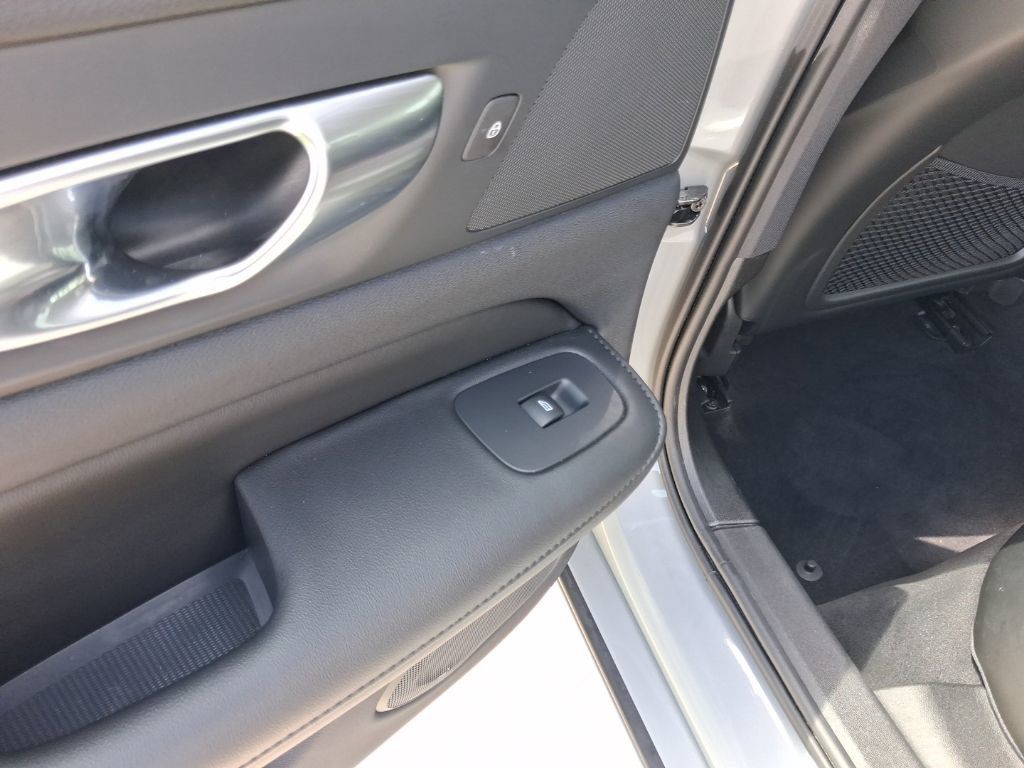 Certified 2024 Volvo S60 B5 Core w/ Climate Package FWD image 12
