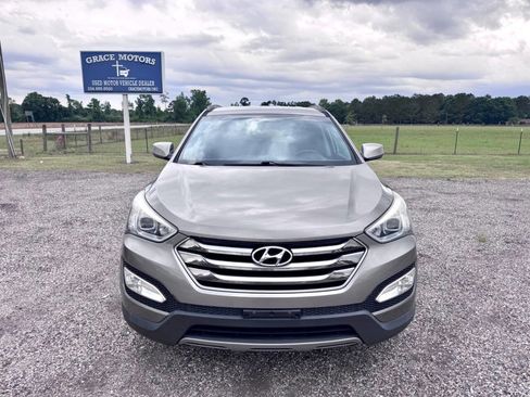 Used 2016 Hyundai Santa Fe Sport w/ Option Group 02 FWD image 5