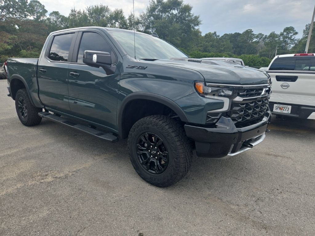 Used 2026 Chevrolet Silverado 1500 ZR2 w/ Dark Appearance Package AWD/4WD image 7