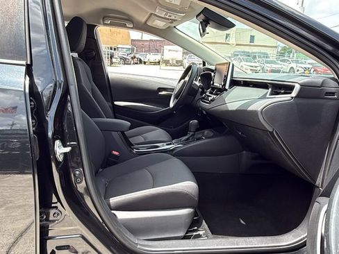 Used 2020 Toyota Corolla LE FWD image 39