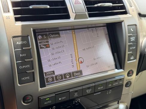 Used 2021 Lexus GX 460 Premium AWD/4WD image 19